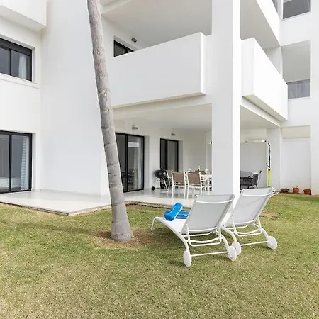 2 Bedroom Ground Floor @ Hills! * Estepona