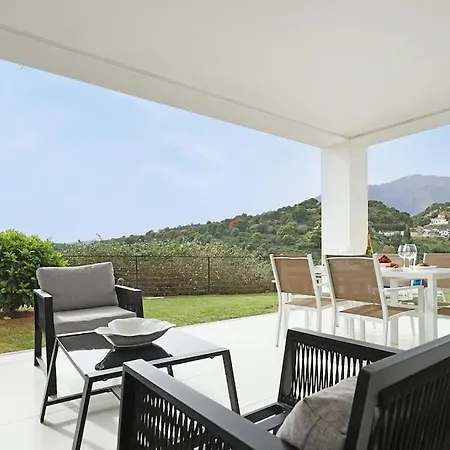 2 Bedroom Ground Floor @ Hills! Apartment Estepona