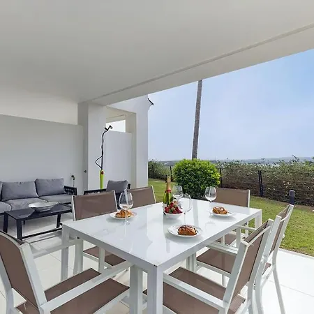 2 Bedroom Ground Floor @ Hills! Apartment Estepona