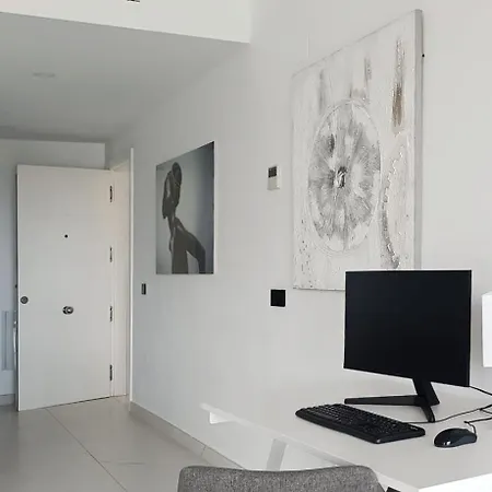 2 Bedroom Ground Floor @ Hills! Apartment Estepona